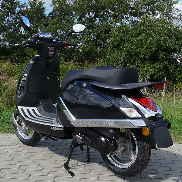 ZNEN Retro Scooter 125cc F8 85 km / h